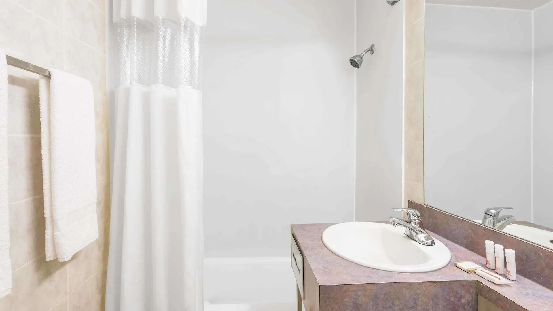 Hotel 89 Yorkville Toronto